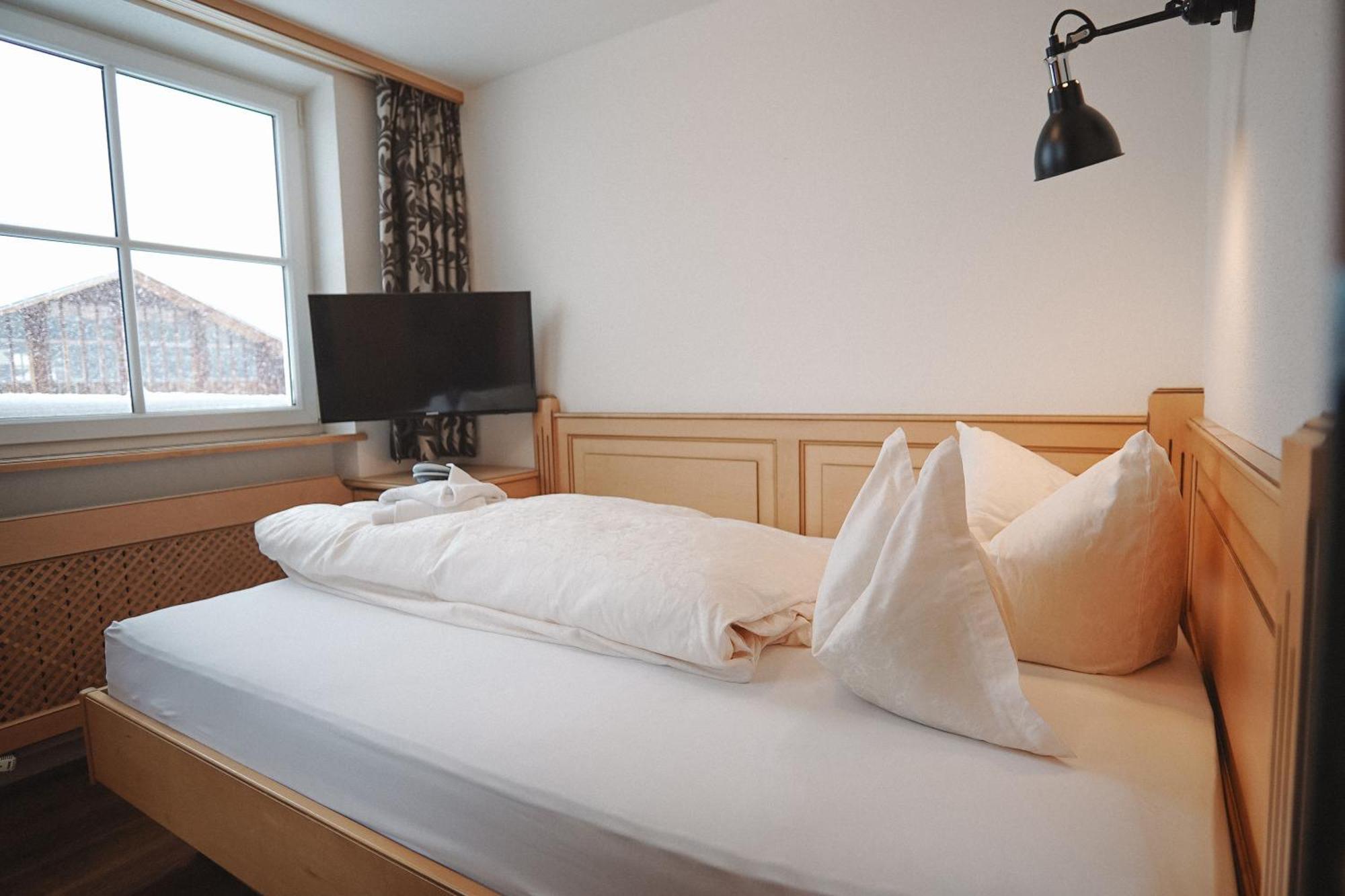 Hotel Acerina Superior Lech am Arlberg Bagian luar foto